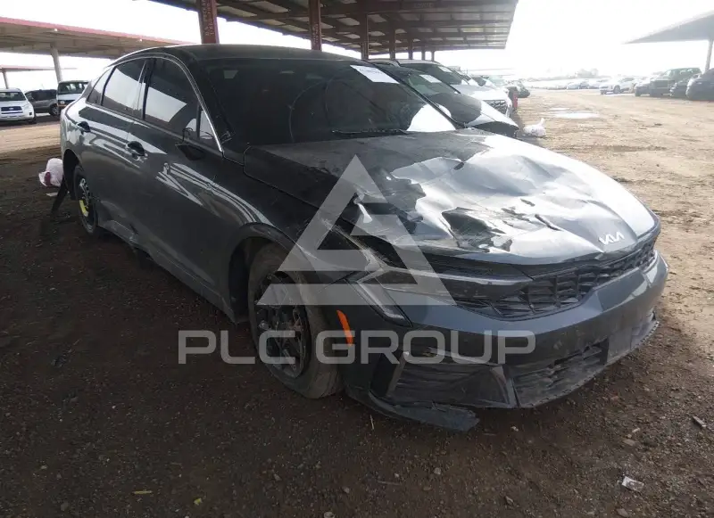 2025 KIA K5 photo