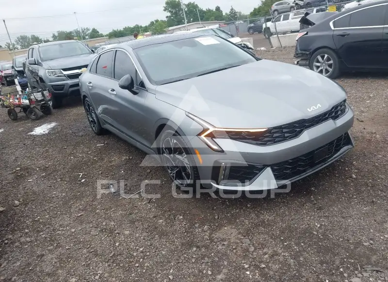 2025 KIA K5 фото