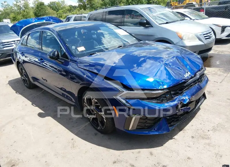 2025 KIA K5 фото