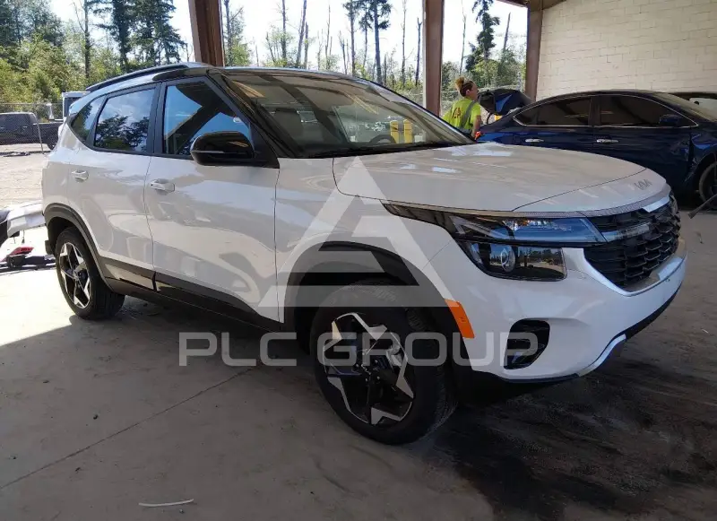 2025 KIA Seltos photo