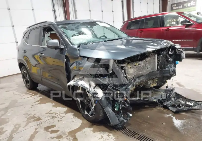 2025 KIA Seltos photo