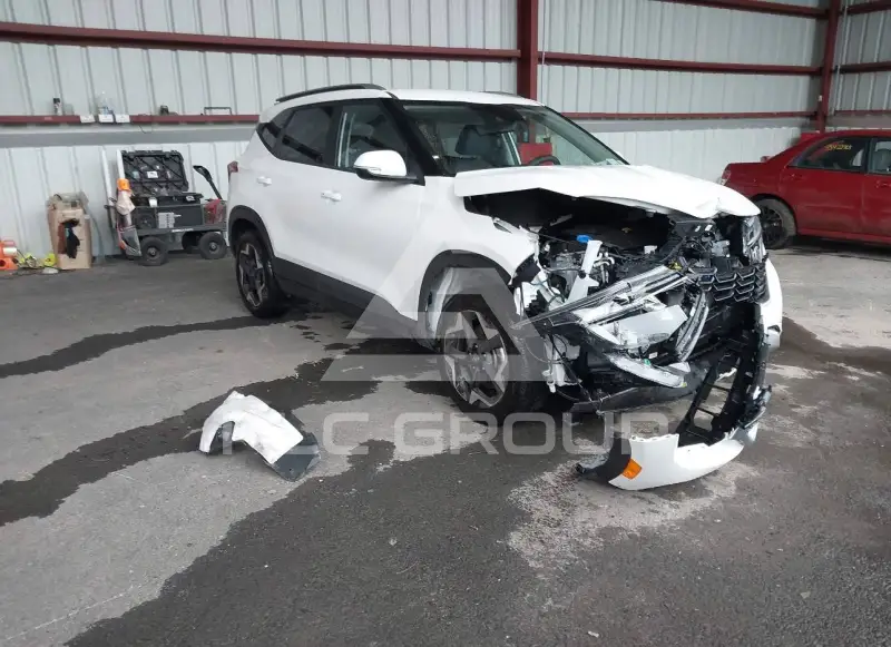 2025 KIA Seltos фото