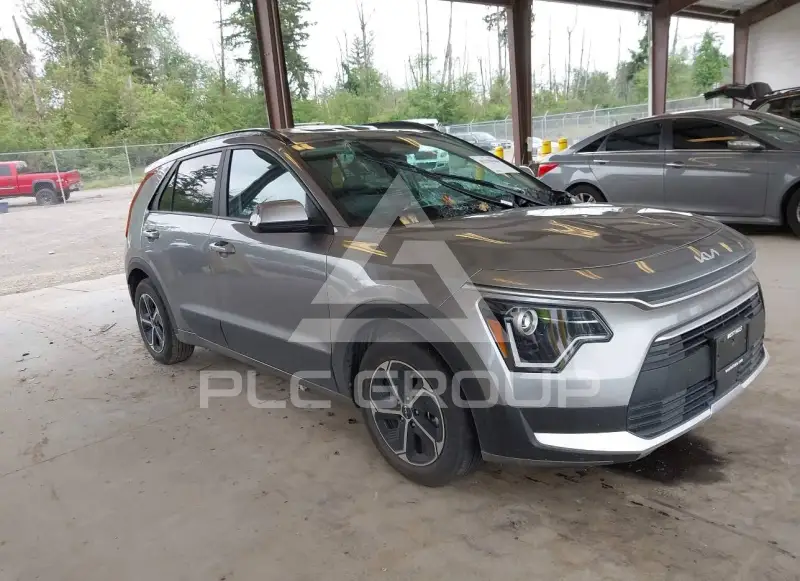 2025 KIA Niro photo