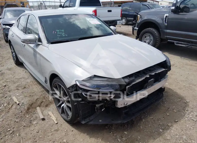 2025 Genesis G70 photo