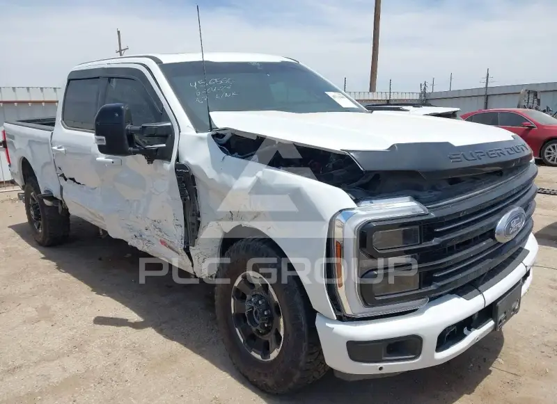 2025 Ford F-250 фото