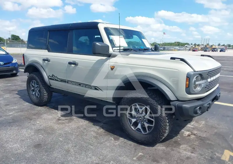 2025 Ford BRONCO photo