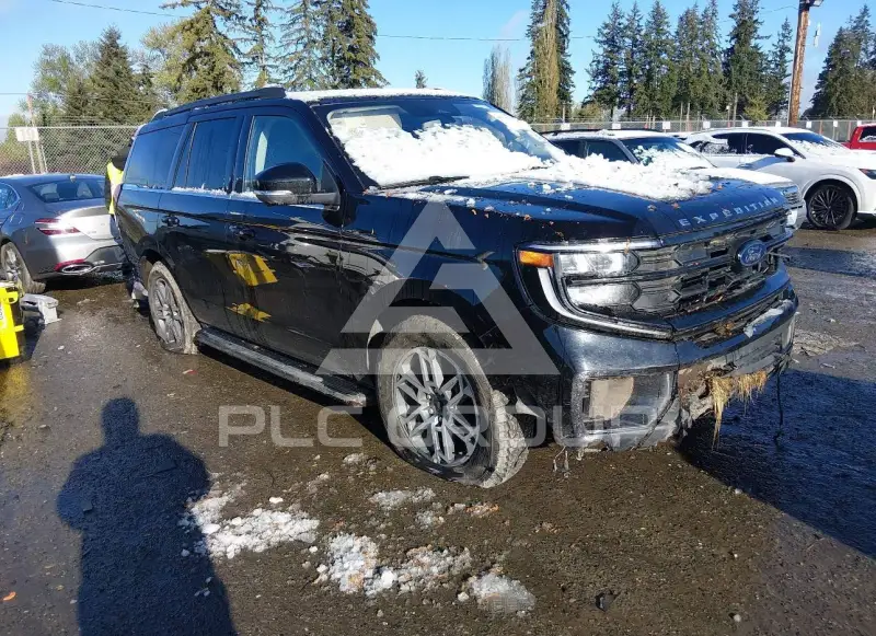 2025 Ford EXPEDITION photo