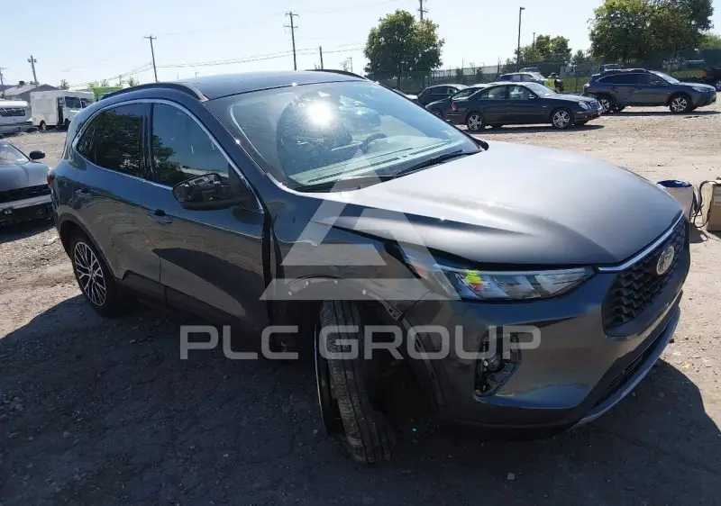 2025 Ford ESCAPE фото
