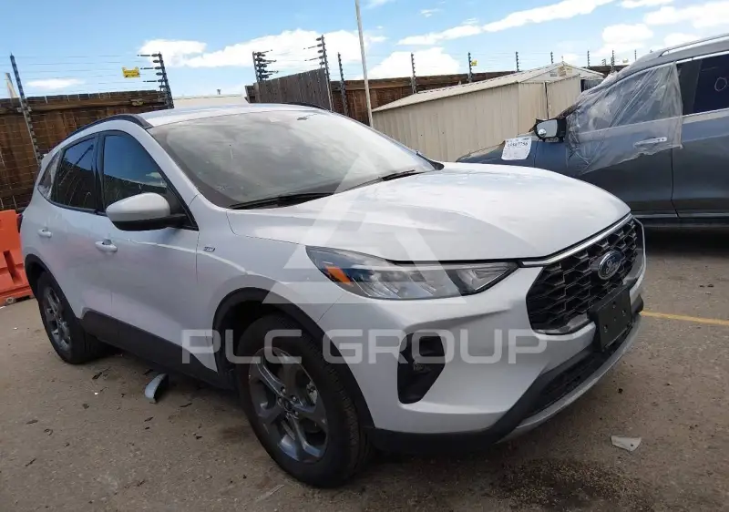 2025 Ford ESCAPE фото