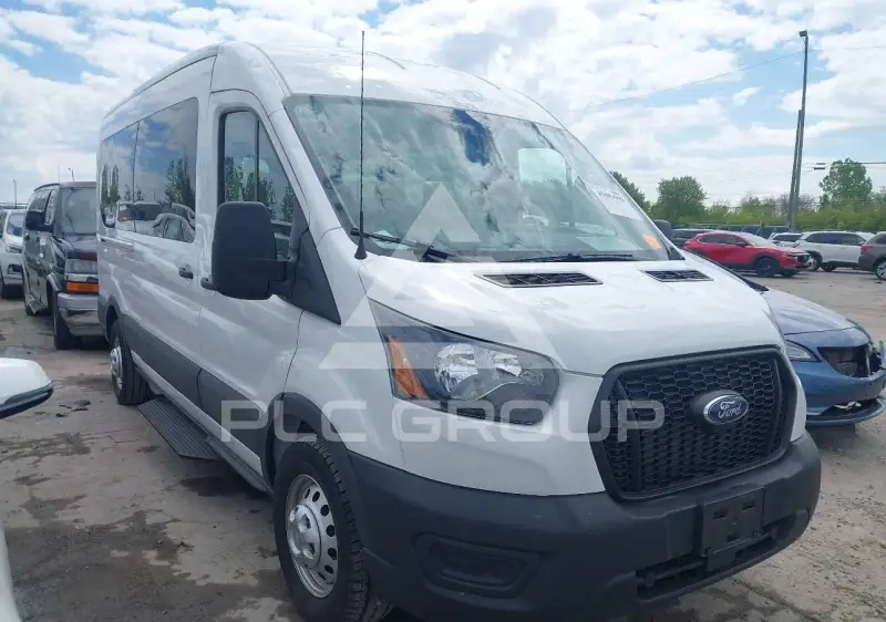 2025 Ford TRANSIT фото