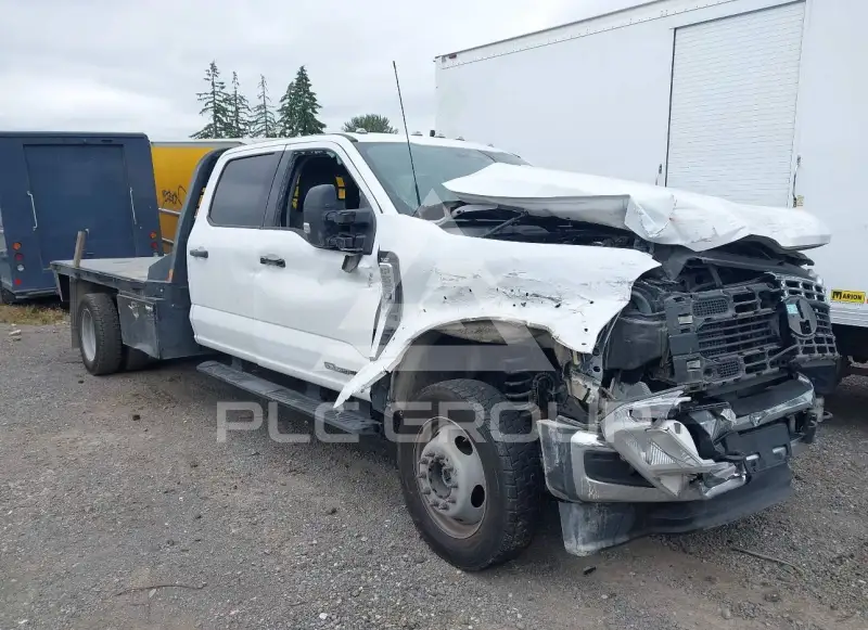2025 Ford F-550 фото