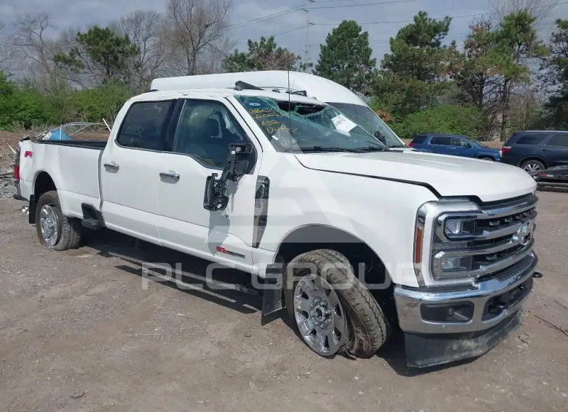 2025 Ford F-350 фото