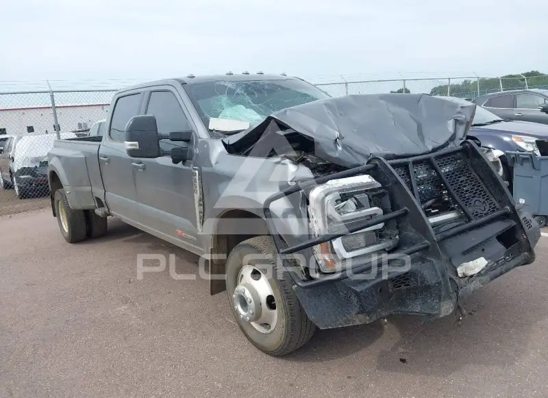 2025 Ford F-350 photo