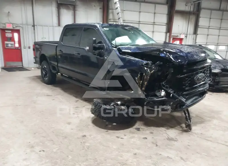 2025 Ford F-350 фото
