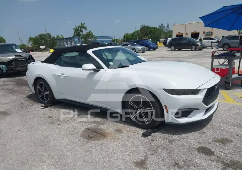2025 Ford MUSTANG фото