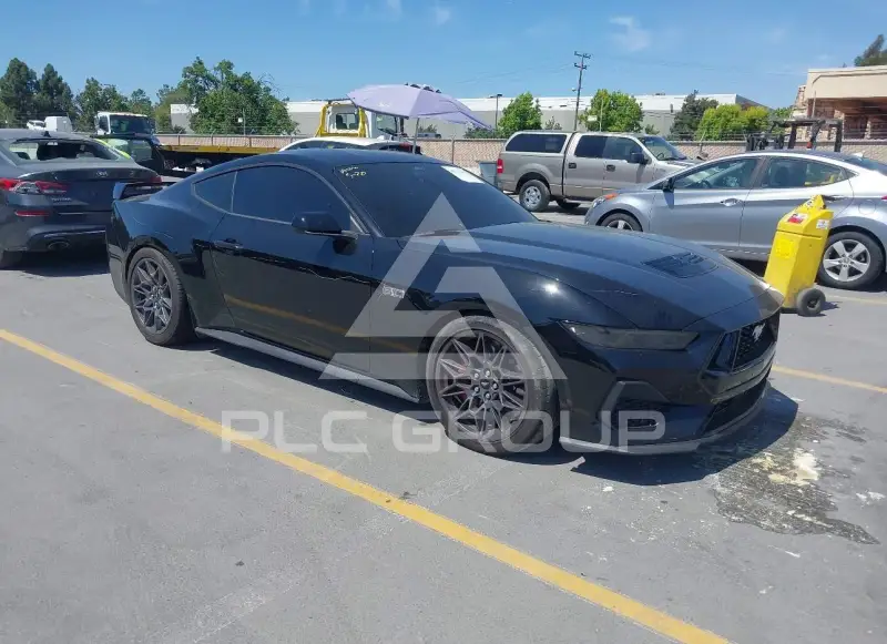 2025 Ford MUSTANG photo