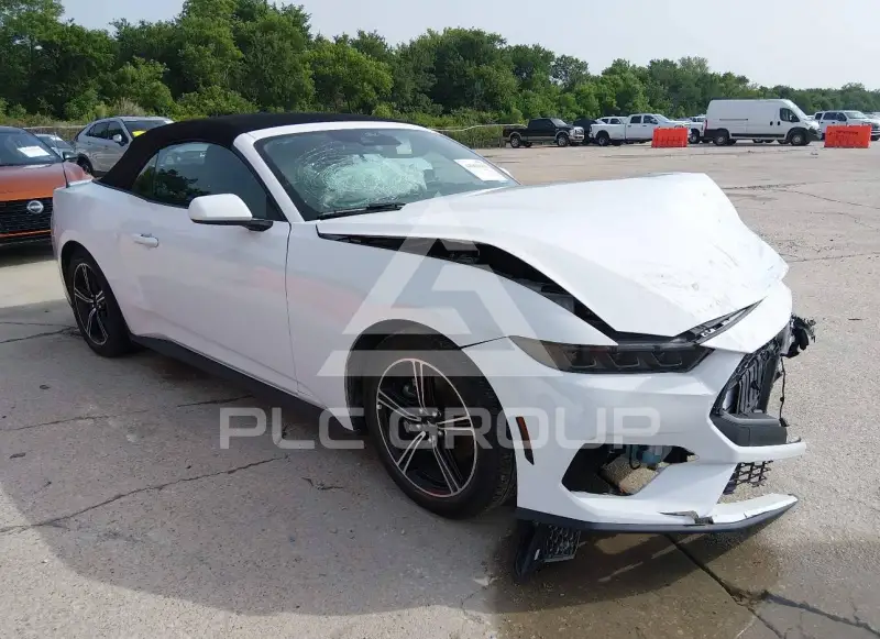 2025 Ford MUSTANG photo