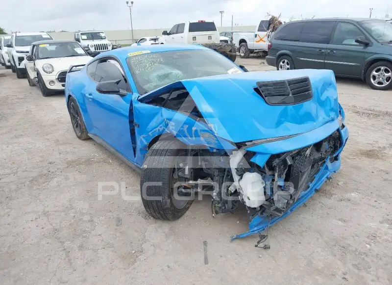 2025 Ford MUSTANG фото