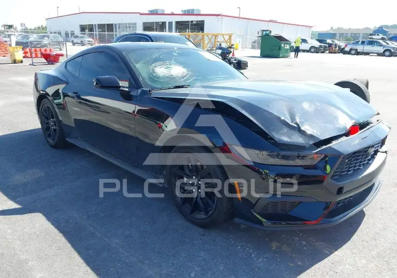 2025 Ford MUSTANG фото