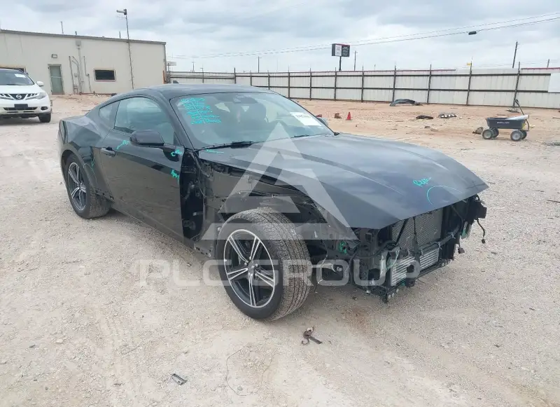 2025 Ford MUSTANG photo