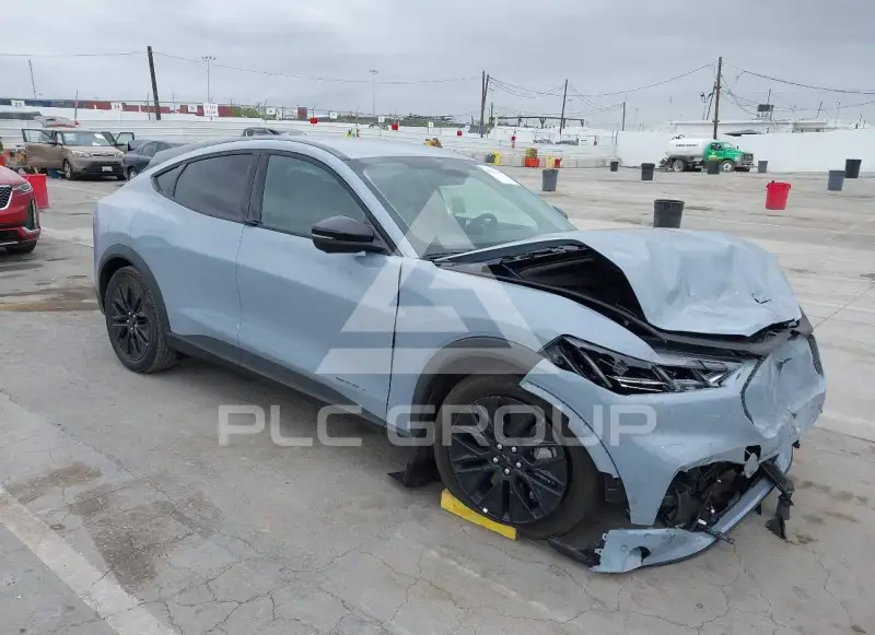2025 Ford MUSTANG фото