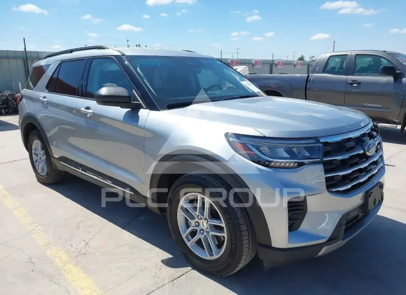 2025 Ford EXPLORER фото