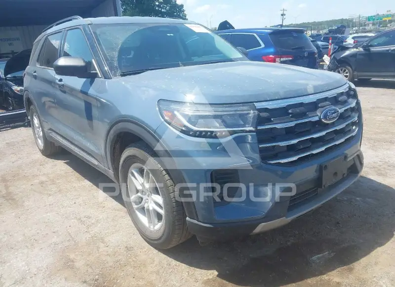 2025 Ford EXPLORER photo
