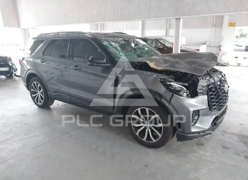 2025 Ford EXPLORER photo