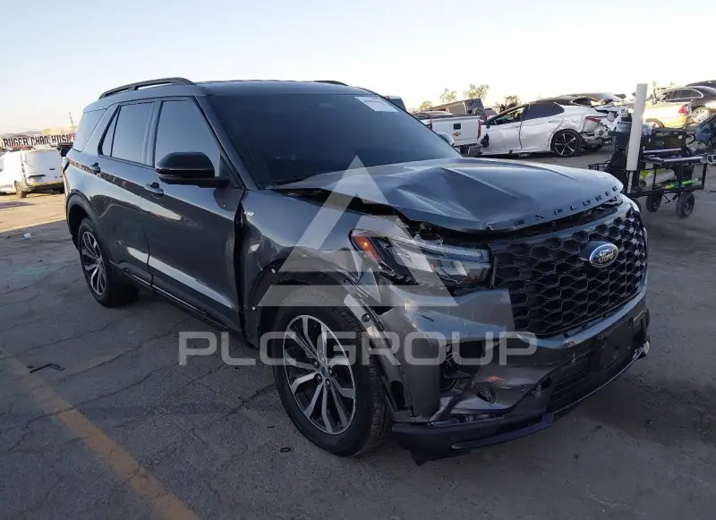 2025 Ford EXPLORER photo