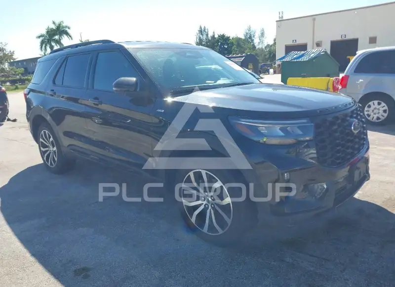 2025 Ford EXPLORER photo
