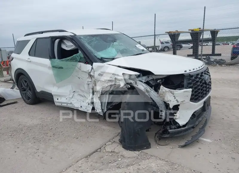 2025 Ford EXPLORER фото