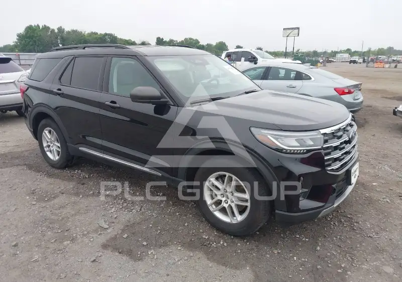 2025 Ford EXPLORER photo