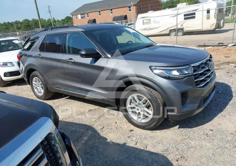 2025 Ford EXPLORER фото