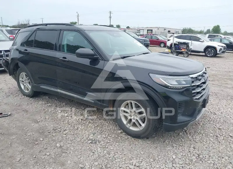 2025 Ford EXPLORER photo