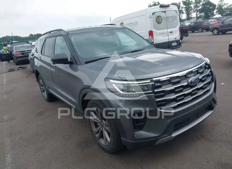 2025 Ford EXPLORER фото