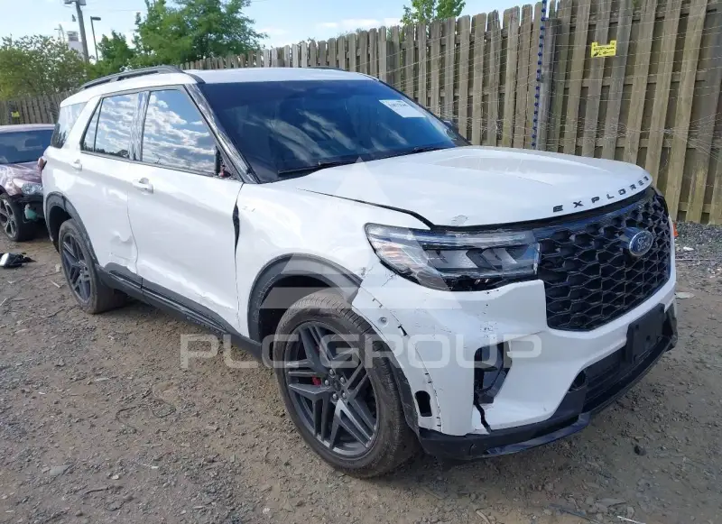 2025 Ford EXPLORER фото