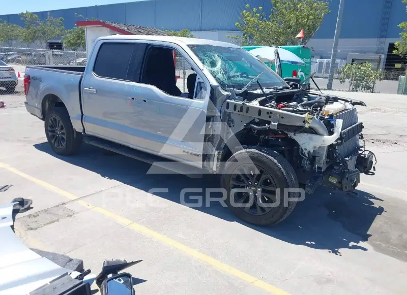 2025 Ford F-150 фото