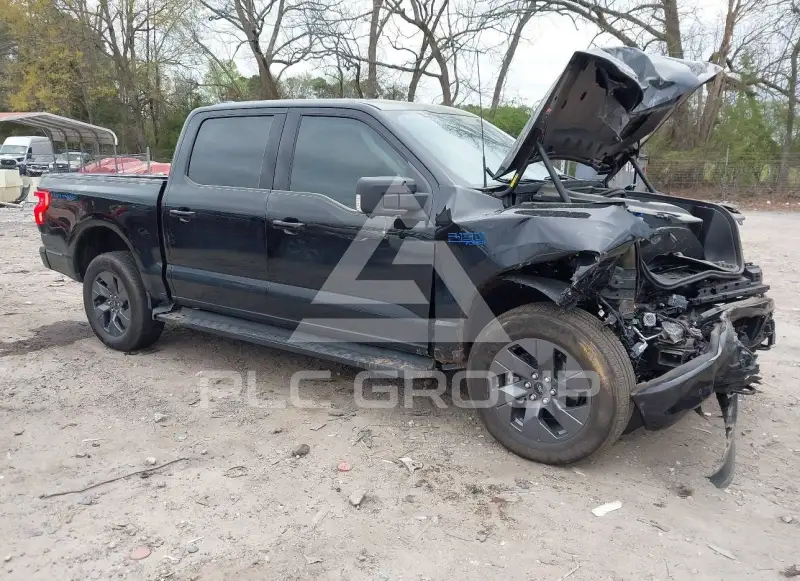 2025 Ford F-150 photo
