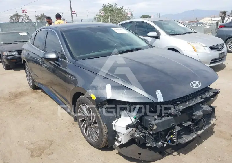 2025 Hyundai Sonata photo