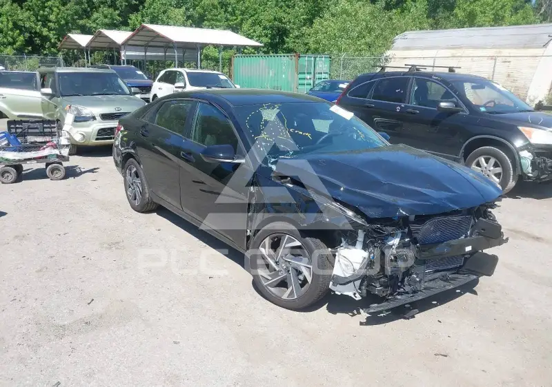 2025 Hyundai Elantra фото