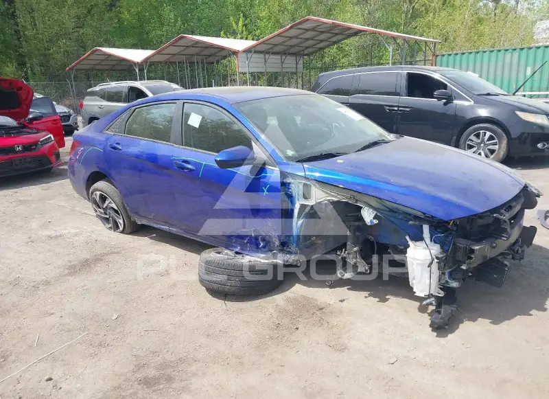 2025 Hyundai Elantra фото