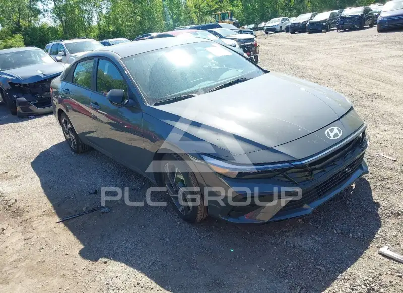 2025 Hyundai Elantra фото