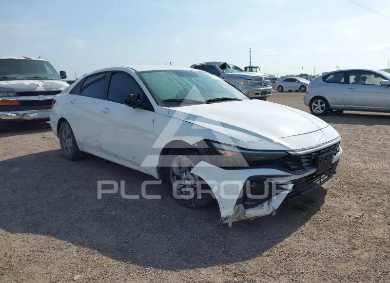 2025 Hyundai Elantra фото