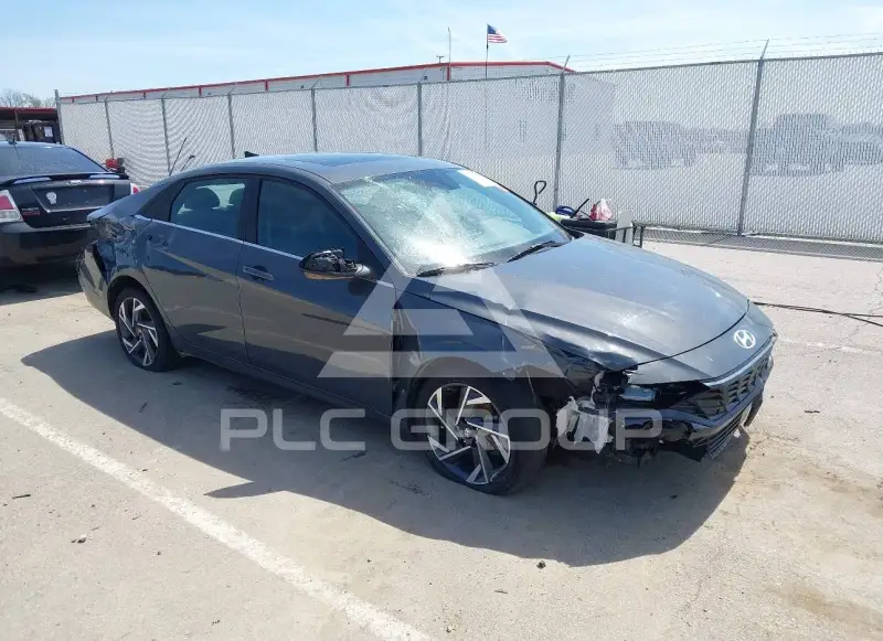 2025 Hyundai Elantra фото