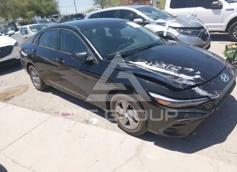2025 Hyundai Elantra фото