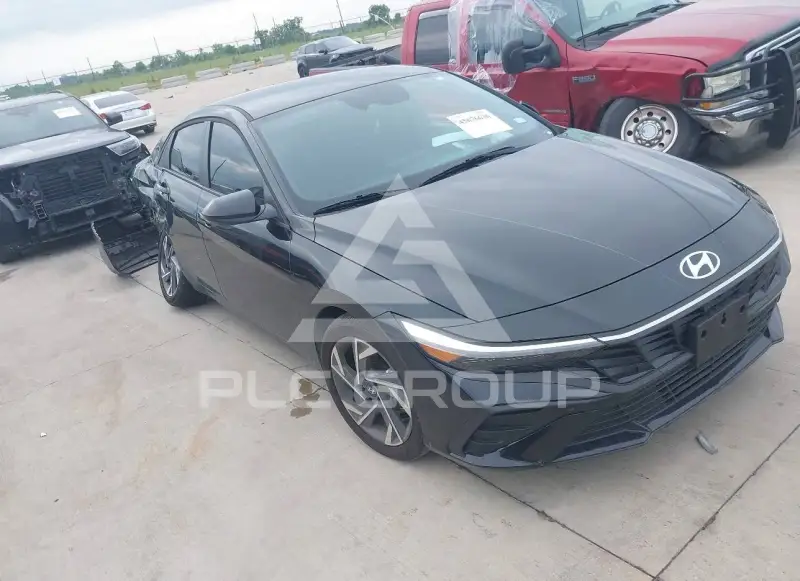2025 Hyundai Elantra фото