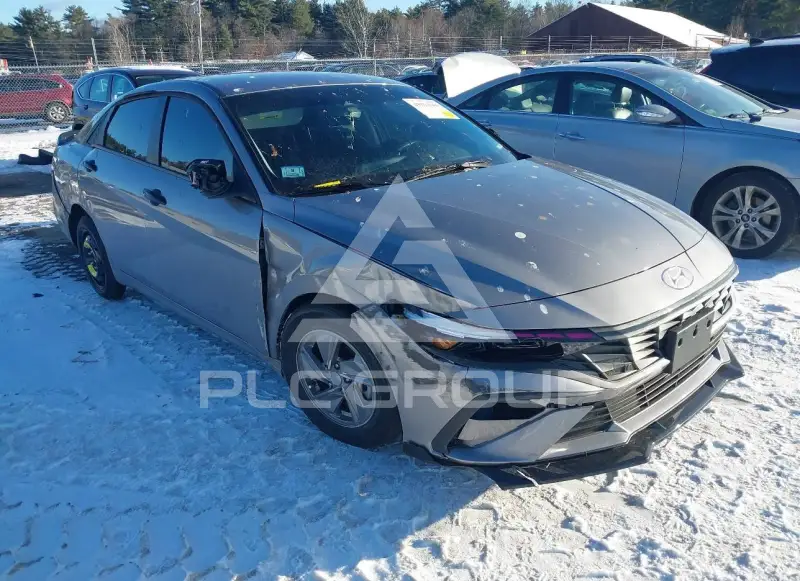 2025 Hyundai Elantra фото