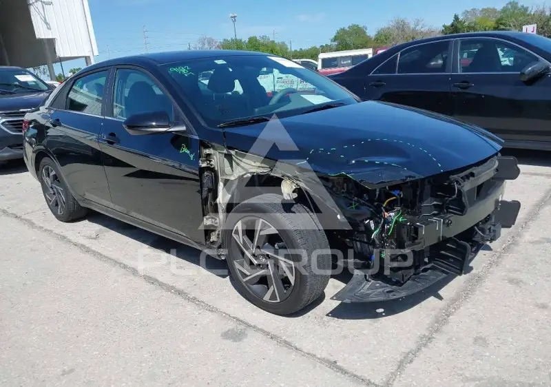 2025 Hyundai Elantra фото
