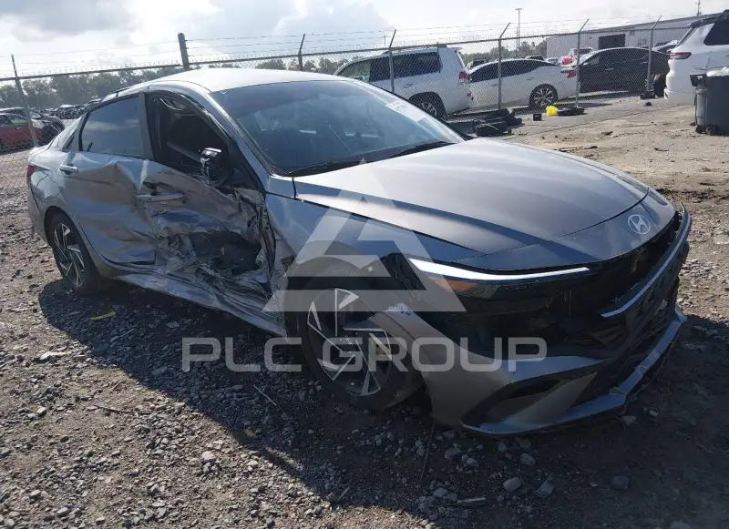 2025 Hyundai Elantra фото