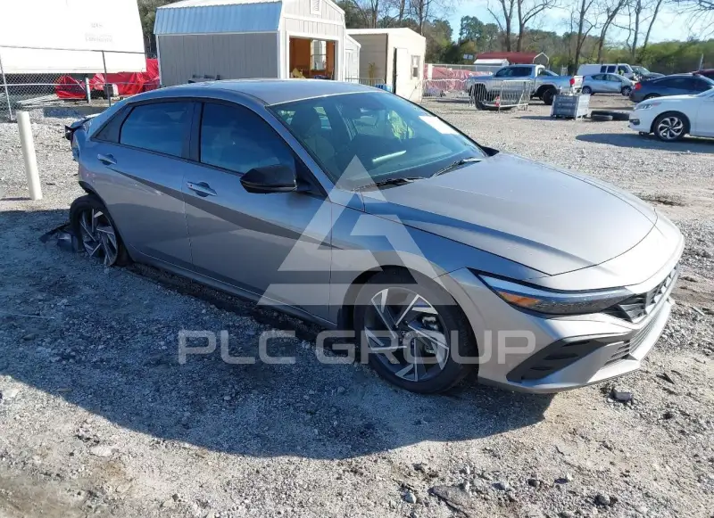 2025 Hyundai Elantra фото